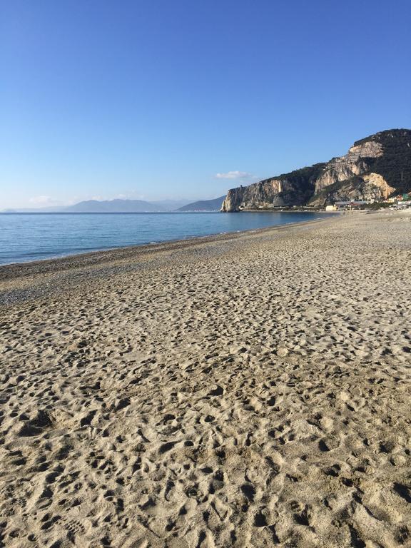 Spot Varazze